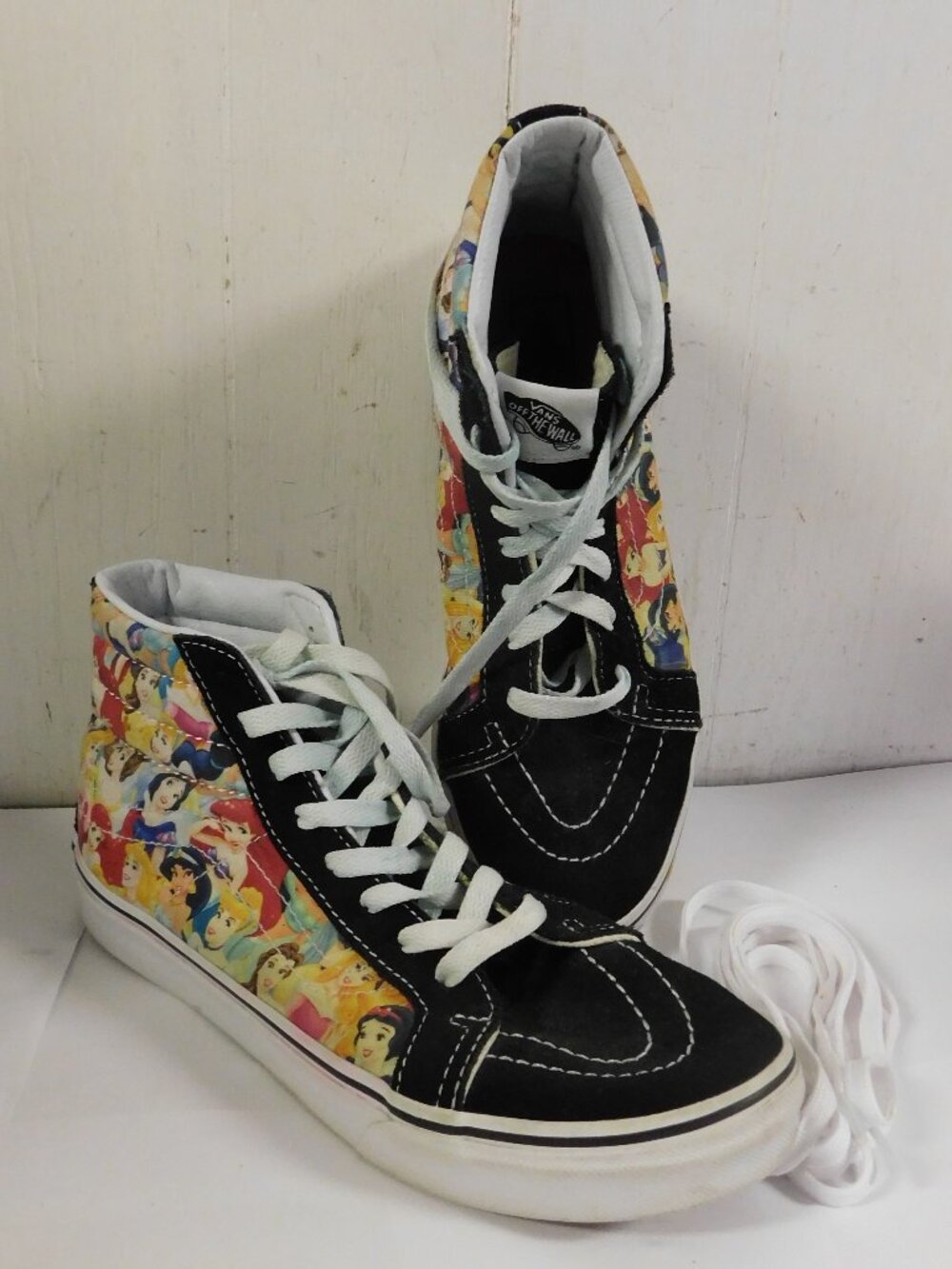 Vans Disney Princess Skate HI Top Sneakers Shoes Women's Size 8.5  Men's 7